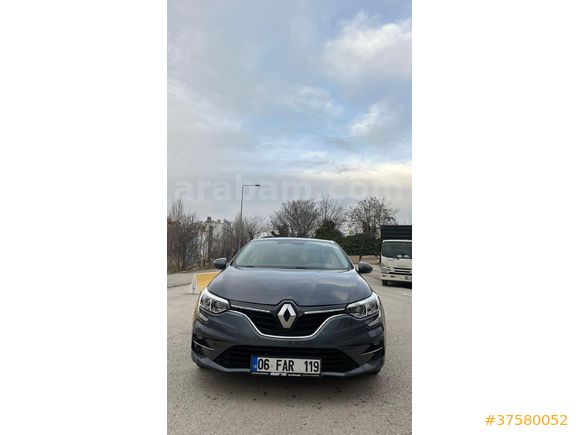 Sahibinden Renault Megane 1.3 TCe Touch 2024 Model