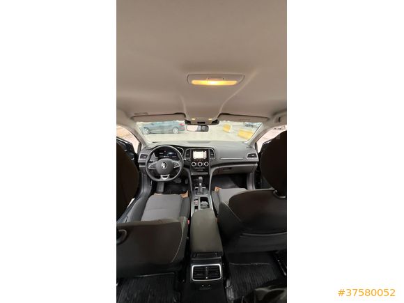 Sahibinden Renault Megane 1.3 TCe Touch 2024 Model