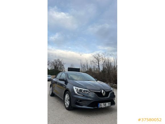 Sahibinden Renault Megane 1.3 TCe Touch 2024 Model