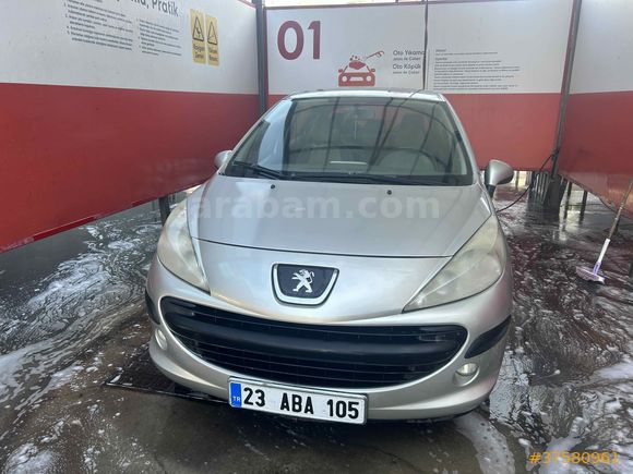 Sahibinden Peugeot 207 1.4 Trendy 2009 Model  207.000 km Gri