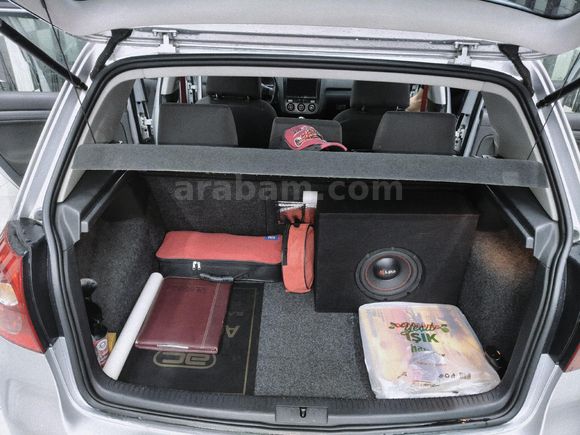 Golf 1.6 FSi Midline 2004 Temiz Bakımlı
