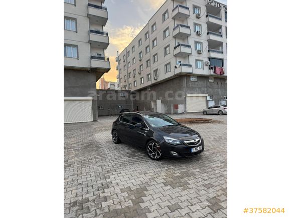 Sahibinden Opel Astra 1.4 T Enjoy Plus 2012 Model  202.000 km Siyah