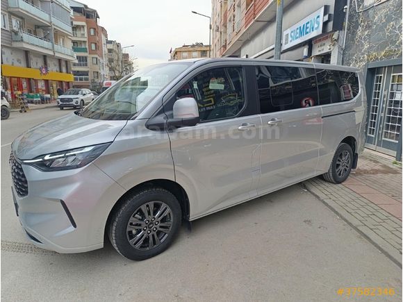 Sahibinden Ford Tourneo Custom 320 L Titanium 2025 Model 650 km