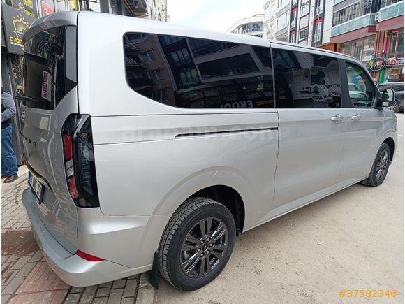 Sahibinden Ford Tourneo Custom 320 L Titanium 2025 Model 650 km