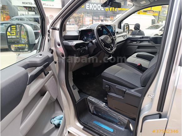 Sahibinden Ford Tourneo Custom 320 L Titanium 2025 Model 650 km