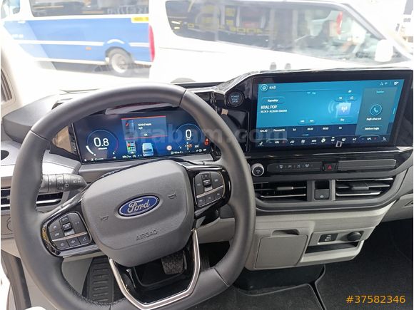 Sahibinden Ford Tourneo Custom 320 L Titanium 2025 Model 650 km