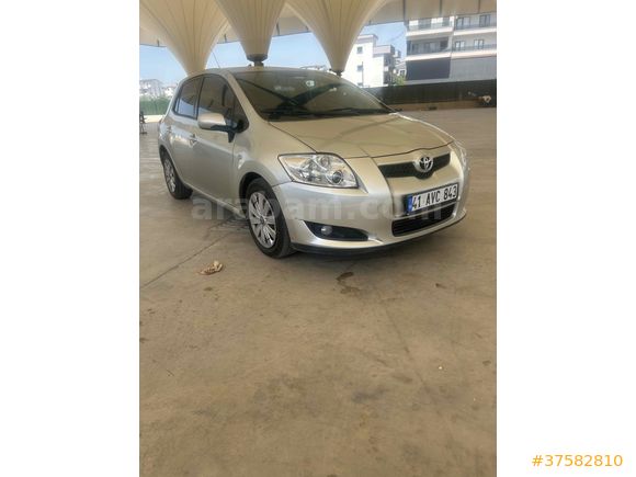 Sahibinden Toyota Auris 1.4 D-4D Comfort 2008 Model 
