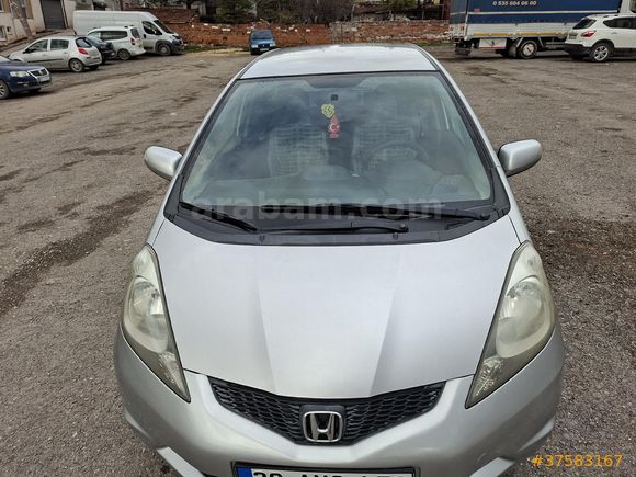 Sahibinden Honda Jazz 1.4 Joy 2009 Model