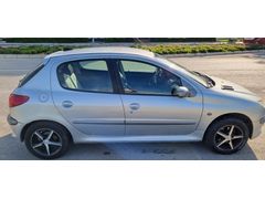 Sahibinden Peugeot 206 1.4 XT otomatik vites 2003 Model
