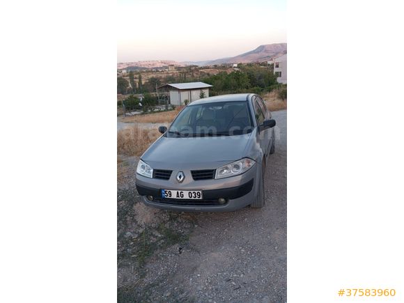 Sahibinden Renault Megane 1.5 dCi Authentique 2006 Model  300.000 km Bej