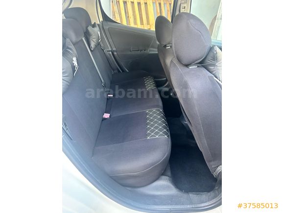 Sahibinden Peugeot 207 1.4 VTi Active 2012 Model
