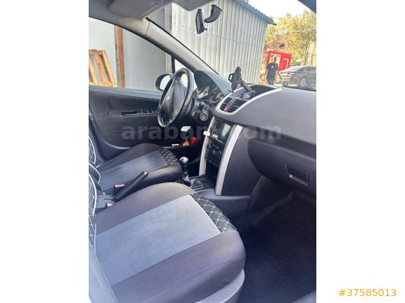 Sahibinden Peugeot 207 1.4 VTi Active 2012 Model