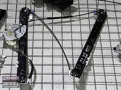 BMW E46 Ön Sol Ön Cam Krikosu Sıfır