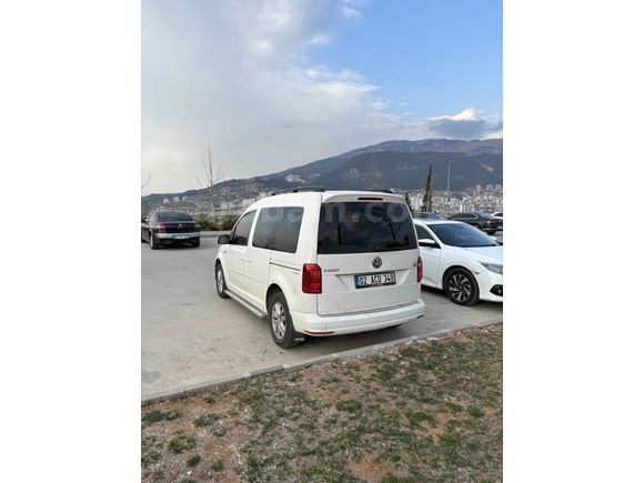 Sahibinden Volkswagen Caddy 2.0 TDI Maxi Van 2016 Model  156.000 km Beyaz