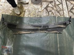 DOBLO ÖN CAM IZGARASI ORJİNAL ÇIKMA