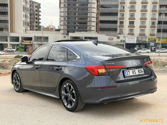 Sahibinden Honda Civic 1.5 i-VTEC Executive Plus 2021 Model 