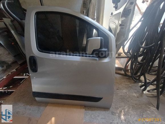 fiat fiorino sağ ön kapı