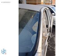 seat Leon ön cam kenar çıtası