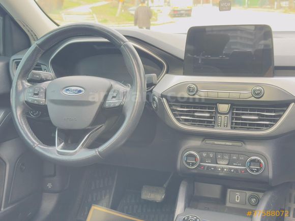 USCAR'dan 2018 Focus 1.5 TDCİ Titanium Can Tavan Kış Paket