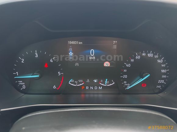 USCAR'dan 2018 Focus 1.5 TDCİ Titanium Can Tavan Kış Paket