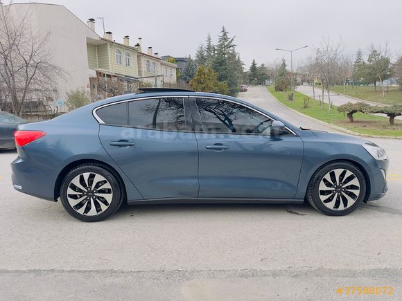 USCAR'dan 2018 Focus 1.5 TDCİ Titanium Can Tavan Kış Paket