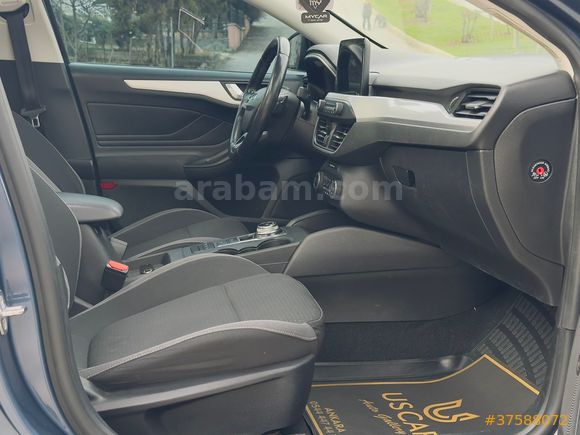 USCAR'dan 2018 Focus 1.5 TDCİ Titanium Can Tavan Kış Paket