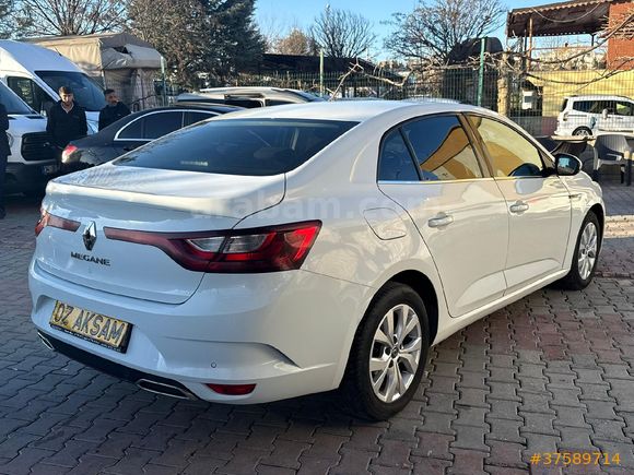 SAHIBINDEN MAKYAJLI KASA 2021 MEGANE TOUCH