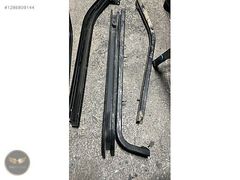 Ford Connect Sol Sürgülü Kapı Rayı Alt YİĞİT OTO ANKARA