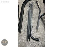 Ford Connect Sağ Sürgülü Kapı Rayı Alt YİĞİT OTO ANKARA