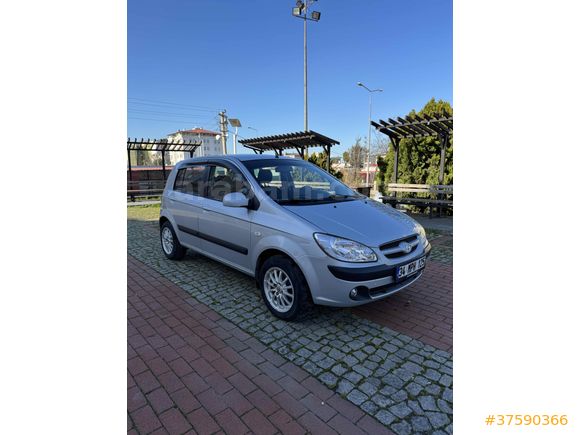 Sahibinden Hyundai Getz 1.5 CRDi 2006 model  klimalı 4  lastik sıfır   