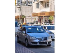 Sahibinden Volkswagen Jetta 1.6 Primeline 2008 Model tutulan model extralı araç temizdir masrafı yok model yükseltmek için satıyorum