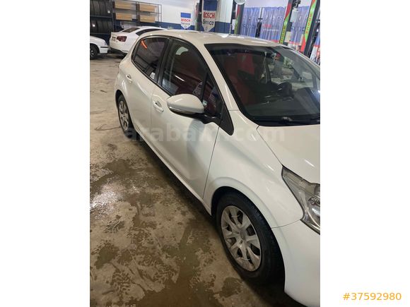 Sahibinden Peugeot 208 1.2 VTi Access 2014 Model 