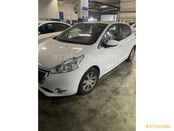 Sahibinden Peugeot 208 1.2 VTi Access 2014 Model 