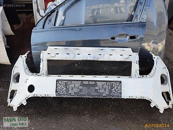 Ford Tourneo tampon
