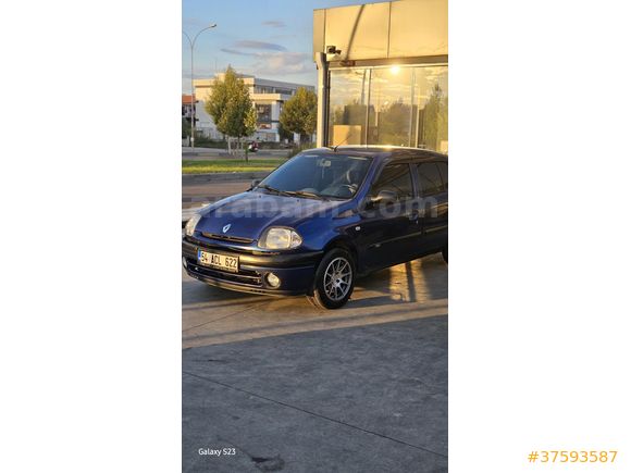 Sahibinden Renault Clio 1.4 RTA 2001 Model