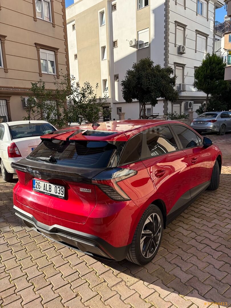 Sahibinden MG MG4 Comfort 2023 Model Antalya 70.000 km Kırmızı 7