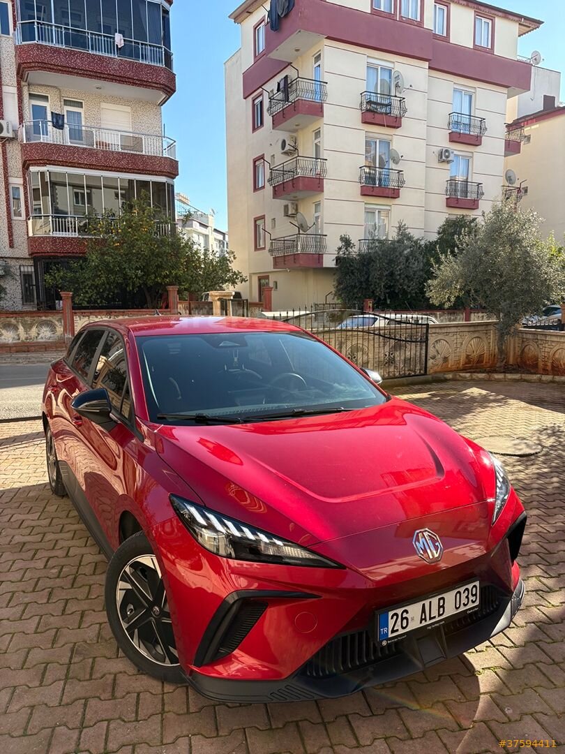 Sahibinden MG MG4 Comfort 2023 Model Antalya 70.000 km Kırmızı 1