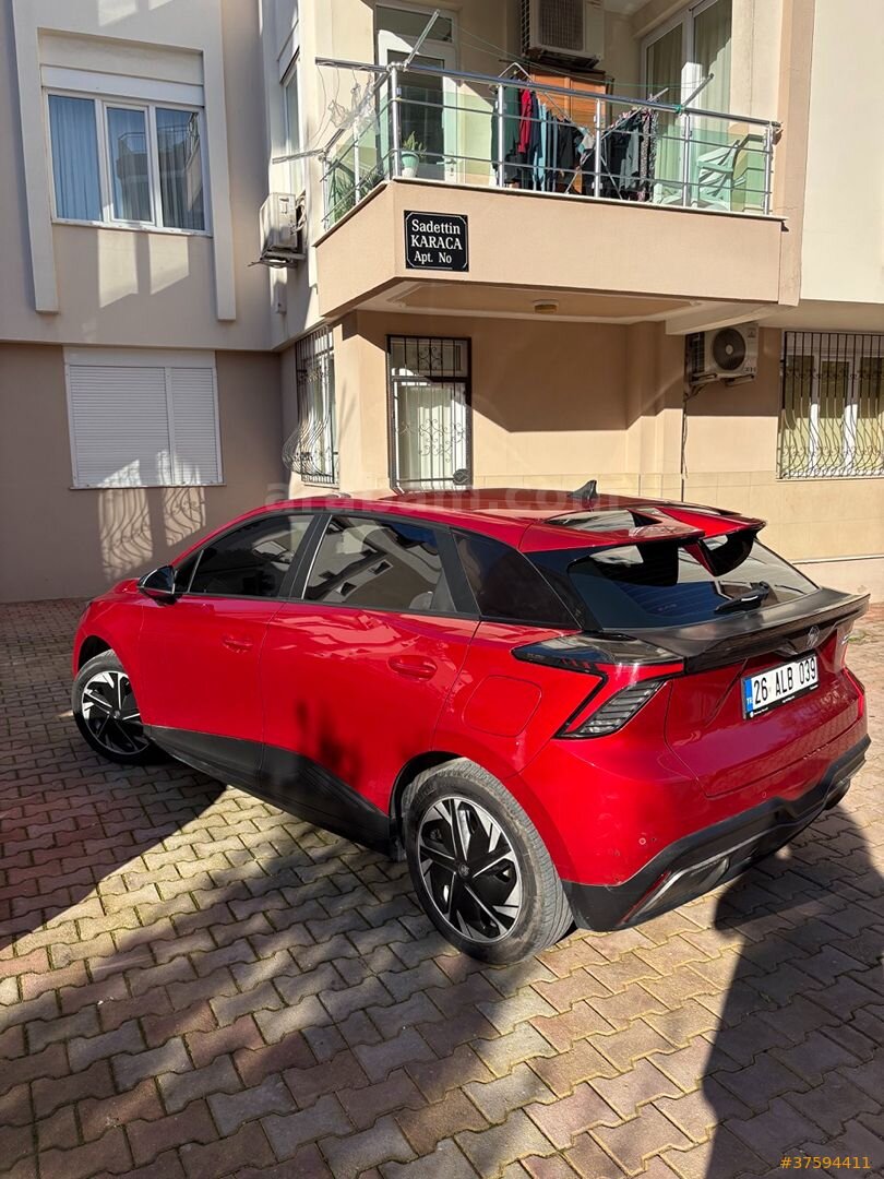 Sahibinden MG MG4 Comfort 2023 Model Antalya 70.000 km Kırmızı 5