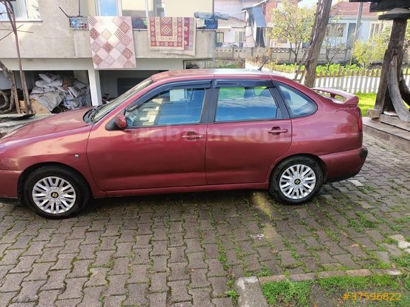 Seat Cordoba 1.6 Signo | 2000 Model | Bakımlı – Sorunsuz Aile Aracı
