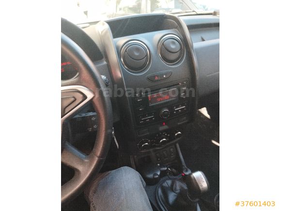 Sahibinden OTOMATİK Dacia Duster 1.5 dCi Laureate 2017 Model İstanbul