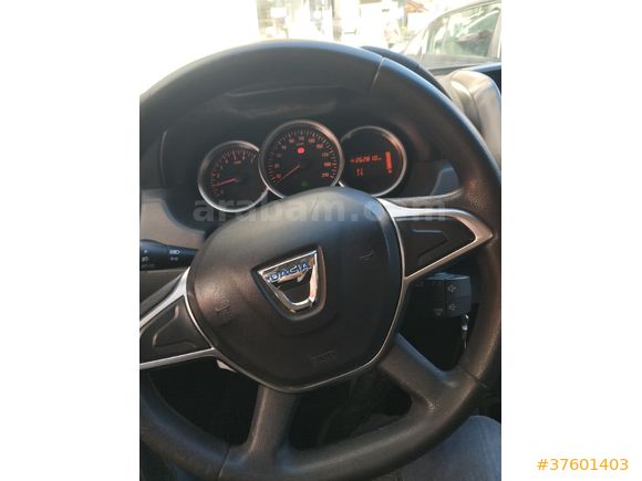 Sahibinden OTOMATİK Dacia Duster 1.5 dCi Laureate 2017 Model İstanbul