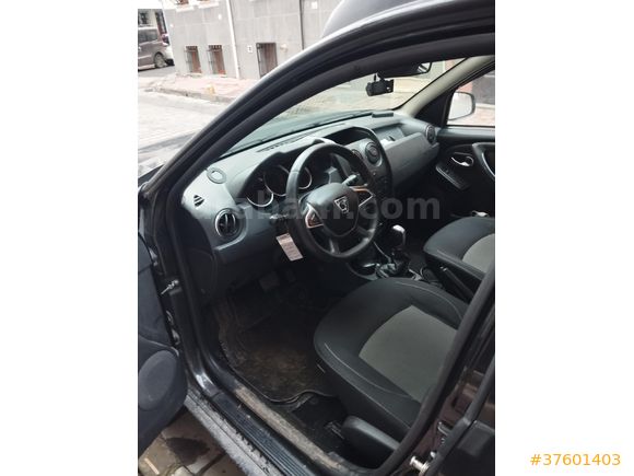 Sahibinden OTOMATİK Dacia Duster 1.5 dCi Laureate 2017 Model İstanbul