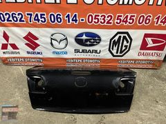 mazda 3 arka bagaj 2004 model sonrası