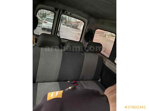 Sahibinden Renault Kangoo 1.9 D 2000  acill saatlikk 
