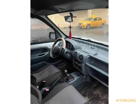 Sahibinden Renault Kangoo 1.9 D 2000  acill saatlikk 