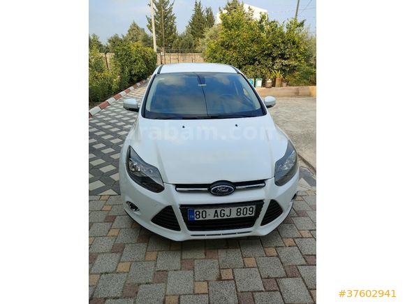 Sahibinden Ford Focus 1.6 Ti-VCT Titanium 2013 Model  203.000 km Beyaz