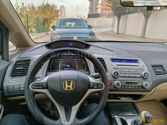 Sahibinden Honda Civic 1.6 i-VTEC Premium 2006 Model 