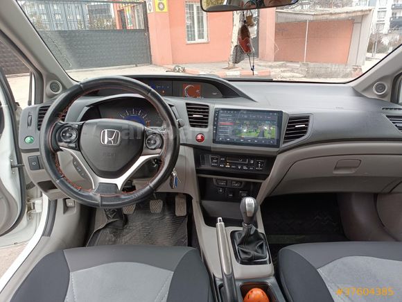 Sahibinden Honda Civic 1.6 i-VTEC ECO Elegance 2014 Model