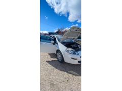 Sahibinden Fiat Punto 1.4 Pop S&S 2013 Model  193.000 km Beyaz