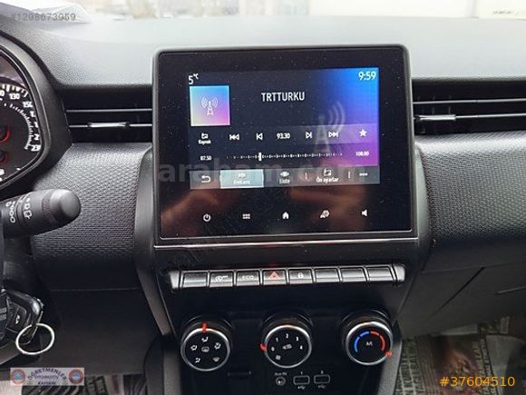 SIFIR GİBİ-BOYAZIZ OTOMOTİK-2022 CLİO 10.TCe TOUCH.